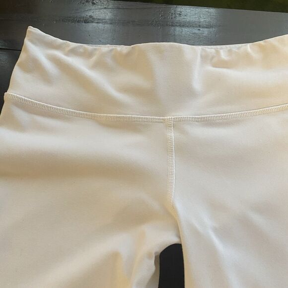 White Alo Full Length Leggings Size Small - Picture 2 of 11